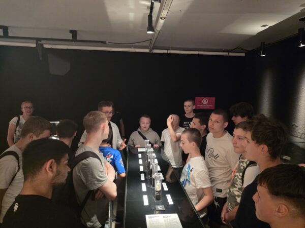 Wycieczka na wystawę Body Worlds